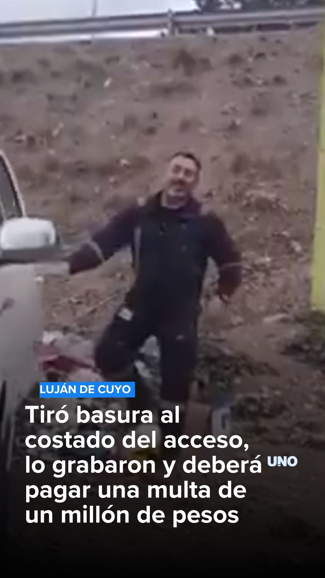 Tiró basura al costado del acceso, lo grabaron y deberá pagar una multa de un millón de pesos