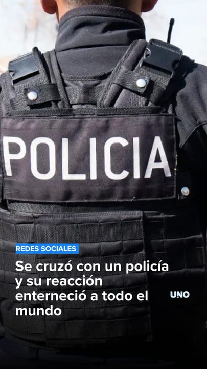 Se cruzó con un policía y su reacción enterneció a todo el mundo